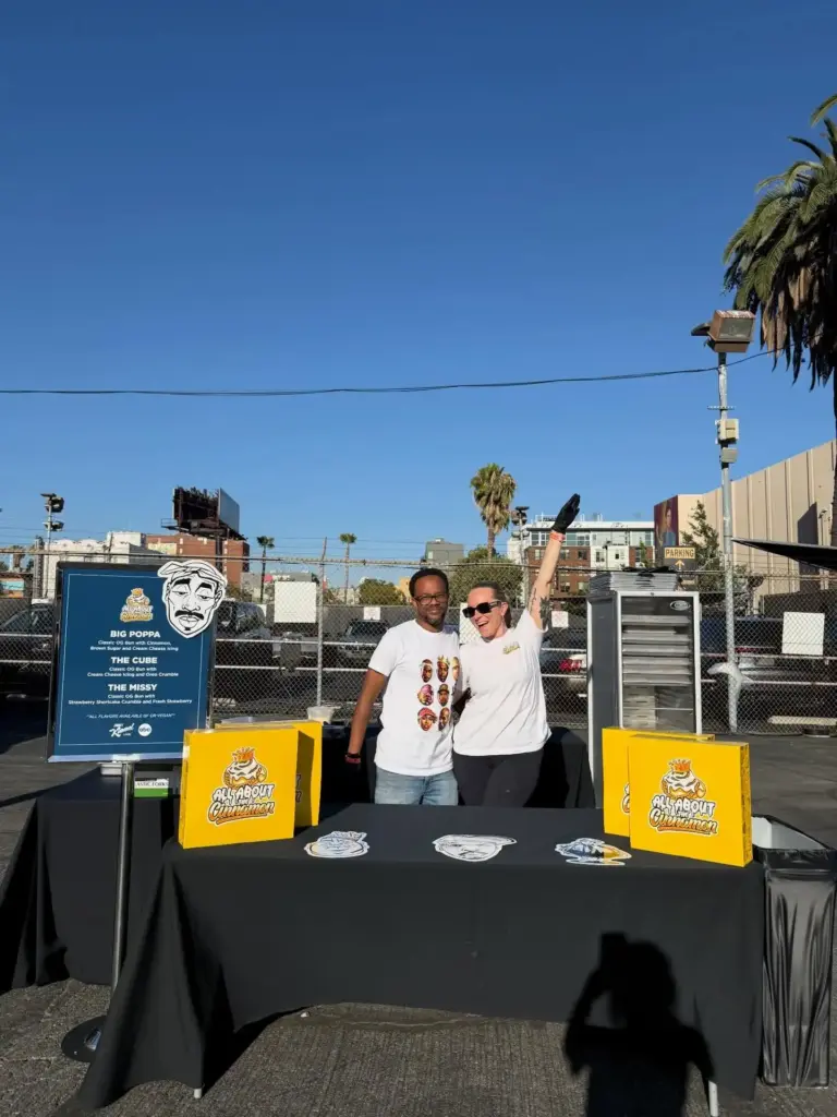 Cinnamon Roll Catering in Los Angeles (1)